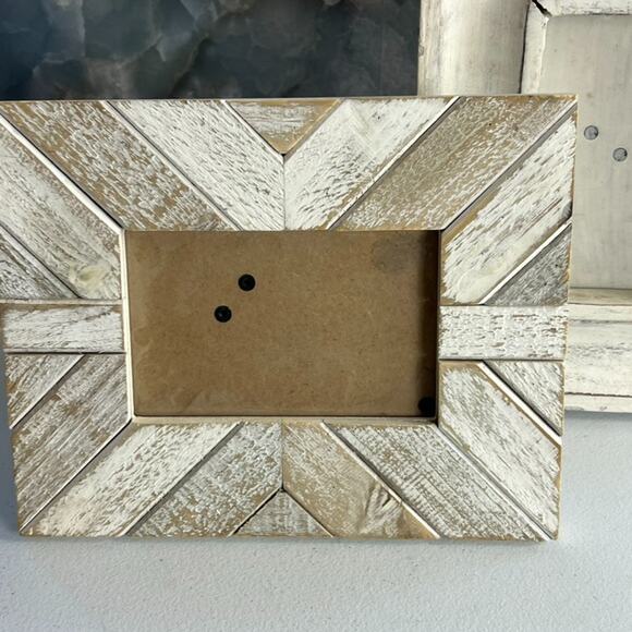 Wooden Picture Frames Distressed Look Set of 3 Different Sizes Farmhouse Cottage - Picture 4 of 16